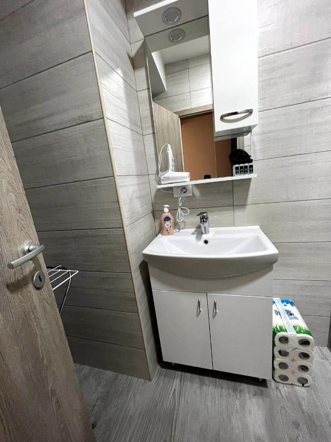 Darki Apartments 2 - Very Central Stay With Free Parking Ohrid Exteriör bild